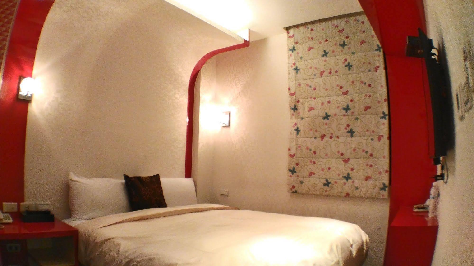 Lio Hotel - Ximending Тайбэй Экстерьер фото
